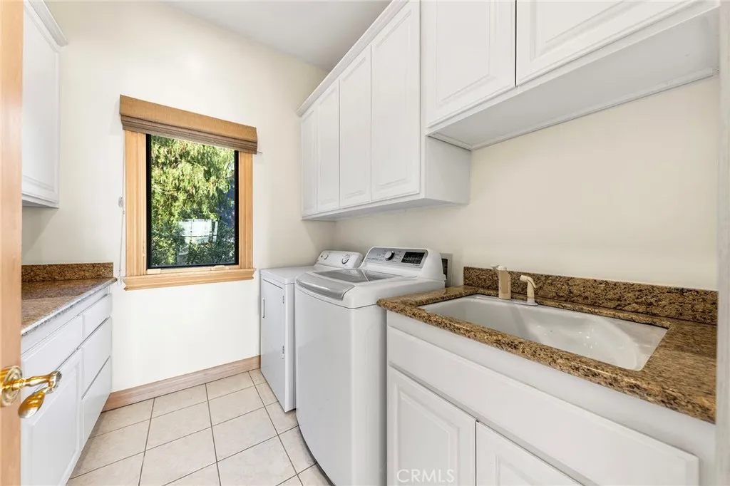 3277 Barhite Street, Pasadena, California 91107 home-pic-59